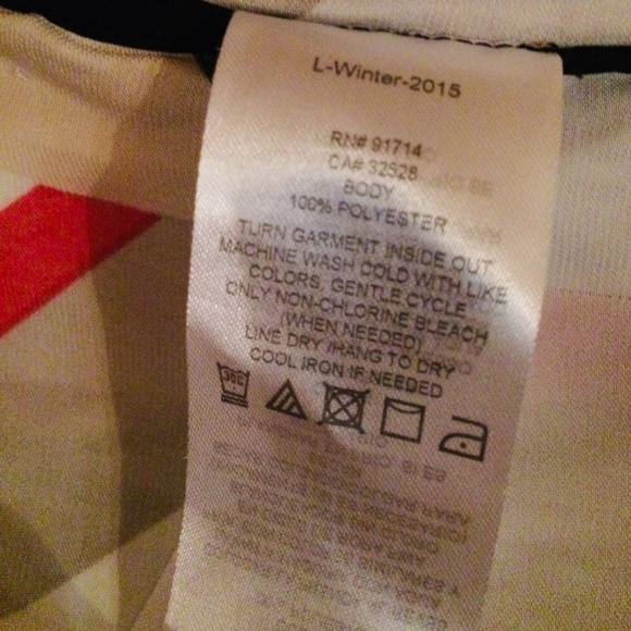 Armani Exchange Top, Size Small - Picture 7 of 8